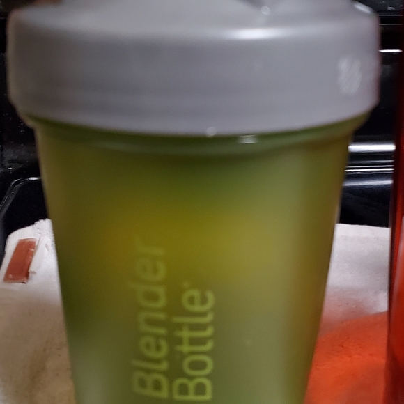 Blender Bottles $7EACH - Picture 2 of 4